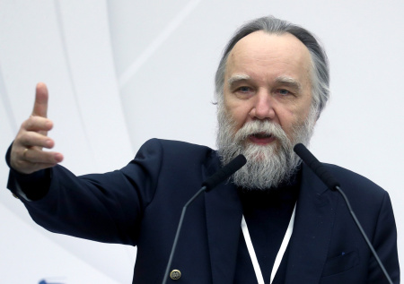 «Нас могут уничтожить»: Дугин раскрыл «самую страшную» угрозу для России