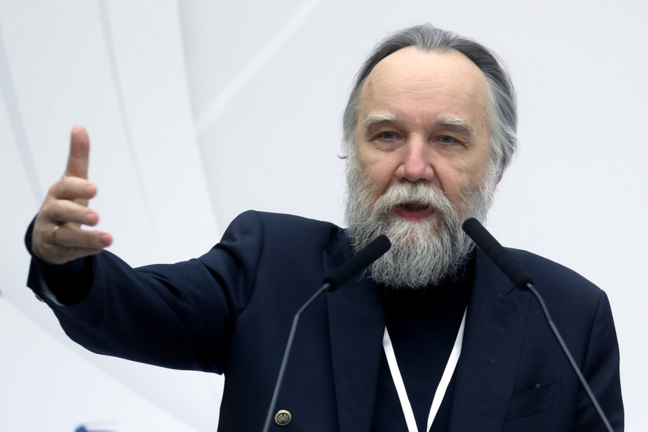 Писатель, политолог Александр Дугин