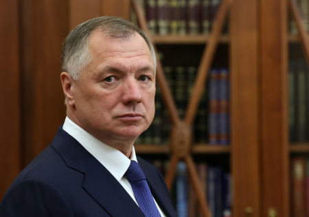 Хуснуллин высказал мнение о российских «дураках и дорогах»