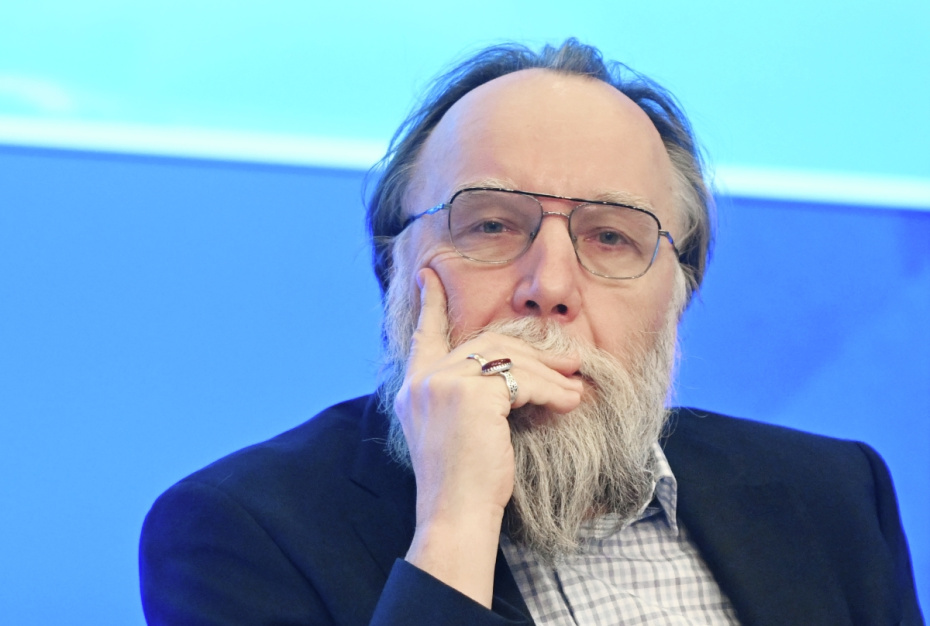Писатель, политолог Александр Дугин