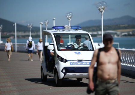 Власти Геленджика закрыли все пляжи из-за угрозы БПЛА