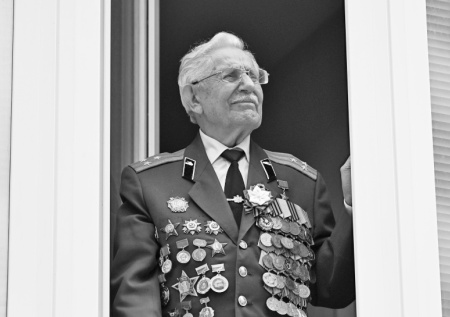 На 105-м году жизни скончался Герой России Сюткин
