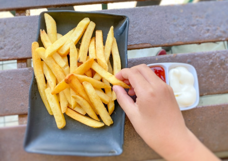 Аномальная жара во Франции ударила по производству популярного продукта