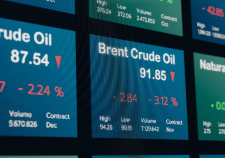 Цена нефти Brent достигла максимума с 31 июля