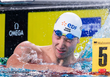 Сборная России завоевала второе золото на чемпионате Европы по плаванию