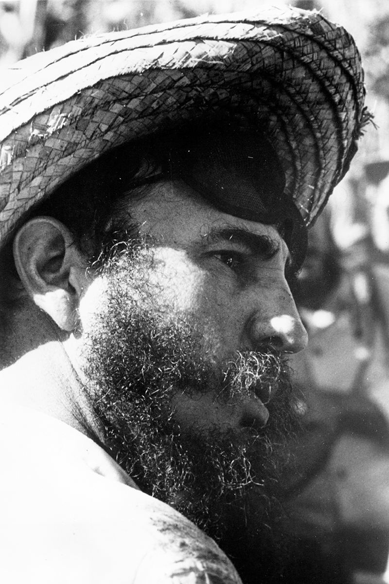 Портрет кубинского лидера Фиделя Кастро в соломенной шляпе, 1959 год