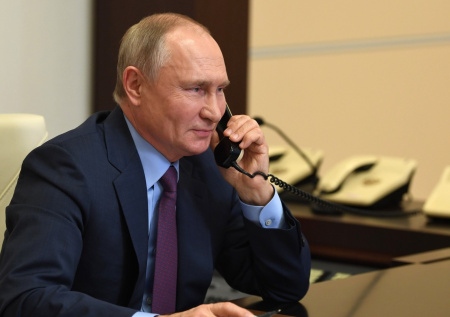 Путин позвонил 101-летнему ветерану в его день рождения