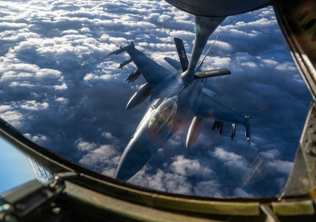 США создадут группировку ударных беспилотников Falcon Strik