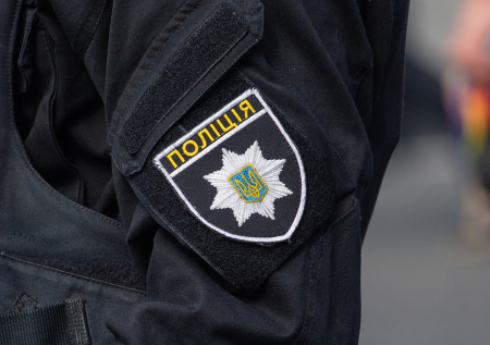 Мужчина открыл стрельбу по полицейским на Украине