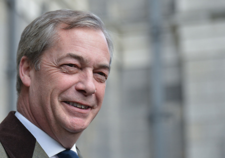 Лидер Reform UK объявил о победе на выборах в Великобритании