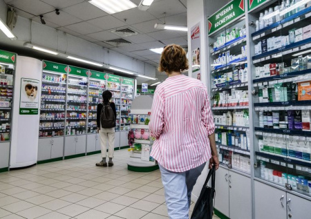 В России призвали запретить продажу некоторых лекарств несовершеннолетним