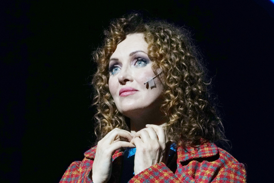 Елена Ксенофонтова