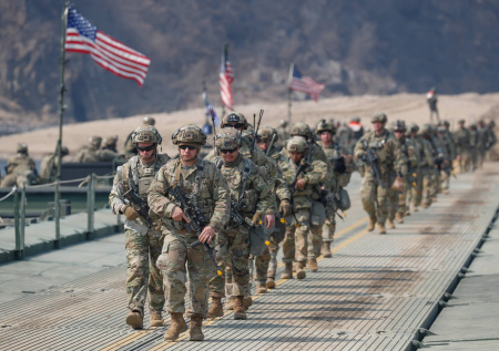 США и Южная Корея начали совместные военные учения