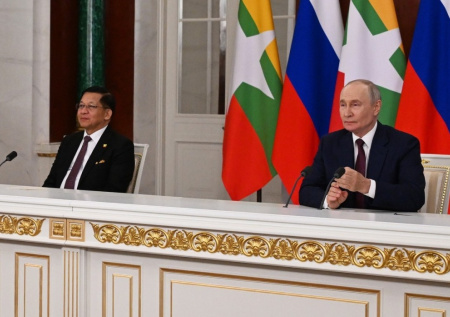 Путин рассказал о военных связях РФ и Мьянмы