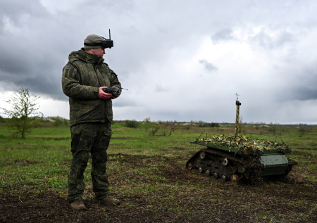 Военный эксперт рассказал, зачем роботы нужны на СВО