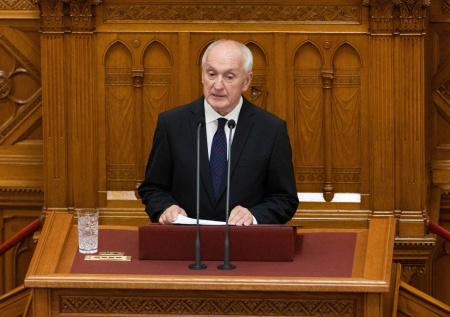 Андраш Бака официально стал президентом Венгрии