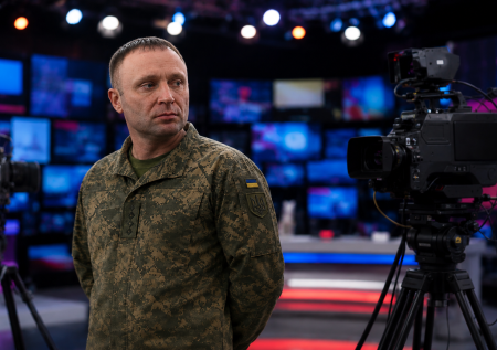 Коррупционер-помощник Драпатого, доносы в Латвии из-за ТВ РФ: что дальше