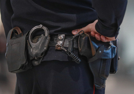 Девушка получила химожог от секундного прикосновения незнакомца в автобусе