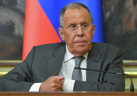 «Неостановимая»: Лавров о тенденции отмены травли флага России
