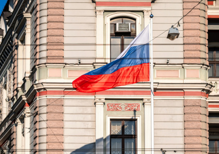 Москва выразила тревогу из-за проверок в посольстве России в Латвии