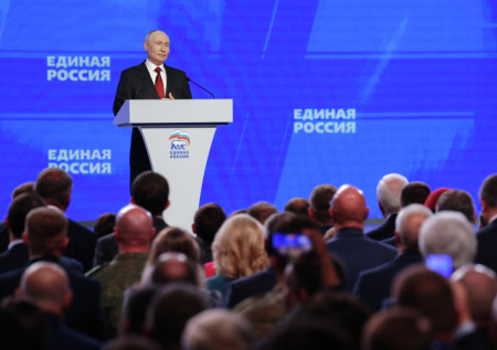 «Не отступим от принципов»: Путин назвал россиян источником власти в стране