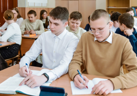 Ученики 5-9-х классов будут учиться по новому стандарту