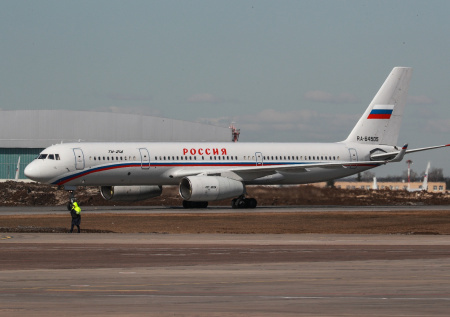 Борт спецотряда «Россия» вылетел из Внуково