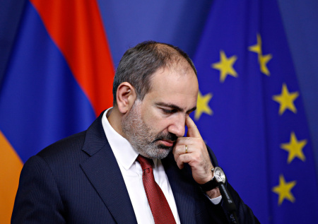Политолог назвал иллюзией надежды Армении на интеграцию в ЕС