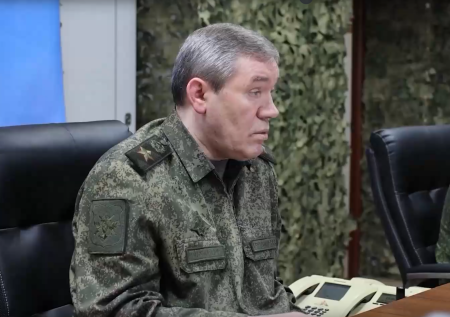 Герасимов доложил, как продвигается наступление на Славянск
