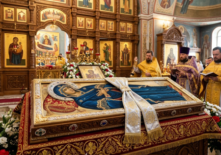 Копию Гефсиманской плащаницы доставят в храм