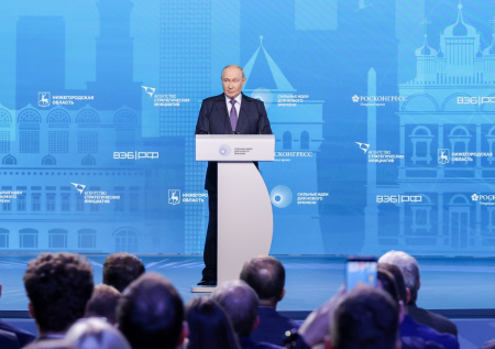 «Долг государства и общества»: Путин о бойцах СВО в мирной жизни
