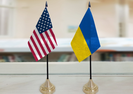 Госдеп США попросил американцев на Украине быть начеку