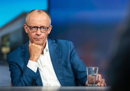 Политолог рассказал о последствиях введения Мерцем новых санкций против РФ