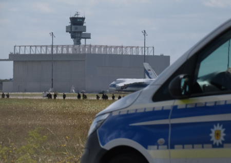 Германия определилась с реакцией на инцидент с дроном в аэропорту Лейпцига