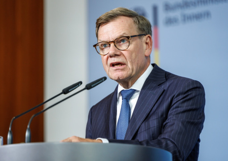 МИД ФРГ вызвал посла России на фоне инцидента в Лейпциге