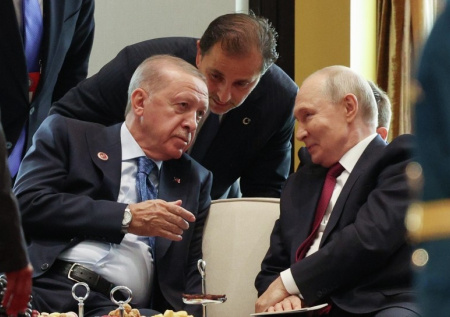 Лукашенко, Путин и Эрдоган провели беседу на полях саммита ШОС