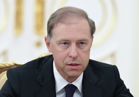 Мантуров сообщил о планах обновления российских судов