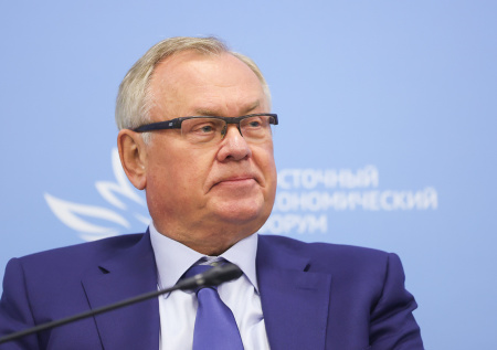 Глава ВТБ рассказал о своей первой зарплате