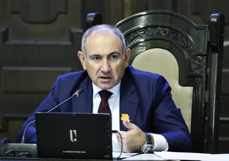 Вице-премьер России ответил на заявление Пашиняна о «токсичности» РЖД