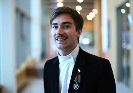 20-летний Гриша Путин заявил, что молодежи в РФ навязали Крида и Инстасамку