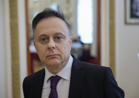 Директор театра Вахтангова поддержал критику современных режиссеров