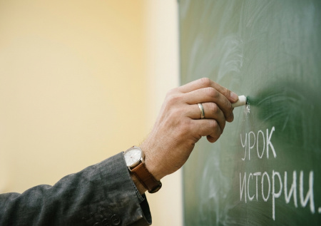 В RT представили серию репортажей о ветеранах СВО, ставших учителями