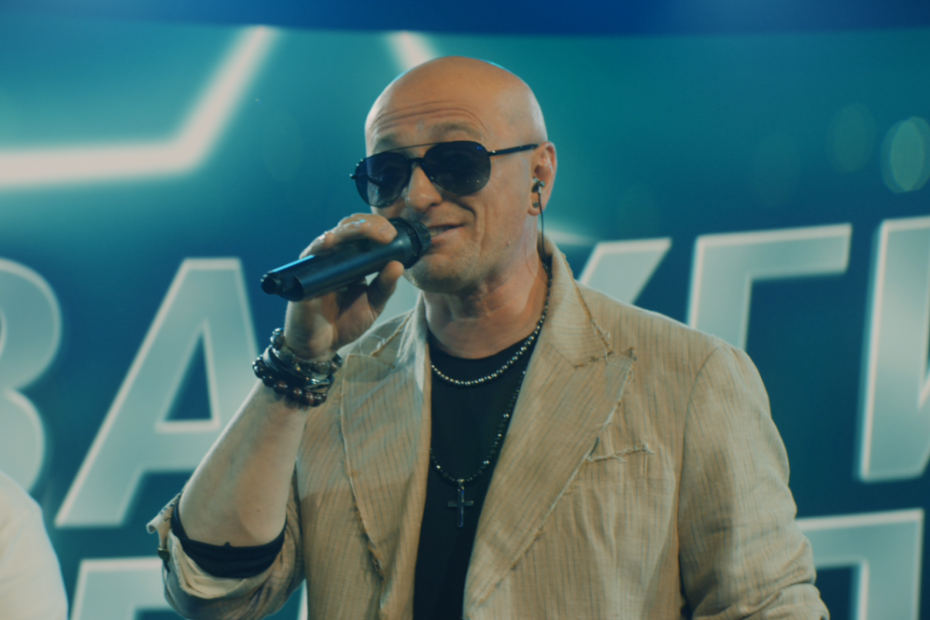 Сергей Безруков в роли Марка Николаева