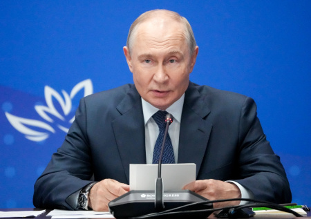 Путин ответил на вопрос, есть ли в России деньги