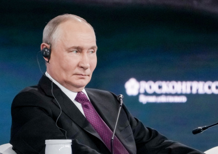 Путин выступил за восстановление отношений с США