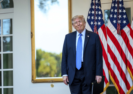 Республиканцы начали отдаляться от Трампа перед важными выборами