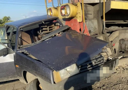 Россиянин погиб в страшной аварии с поездом