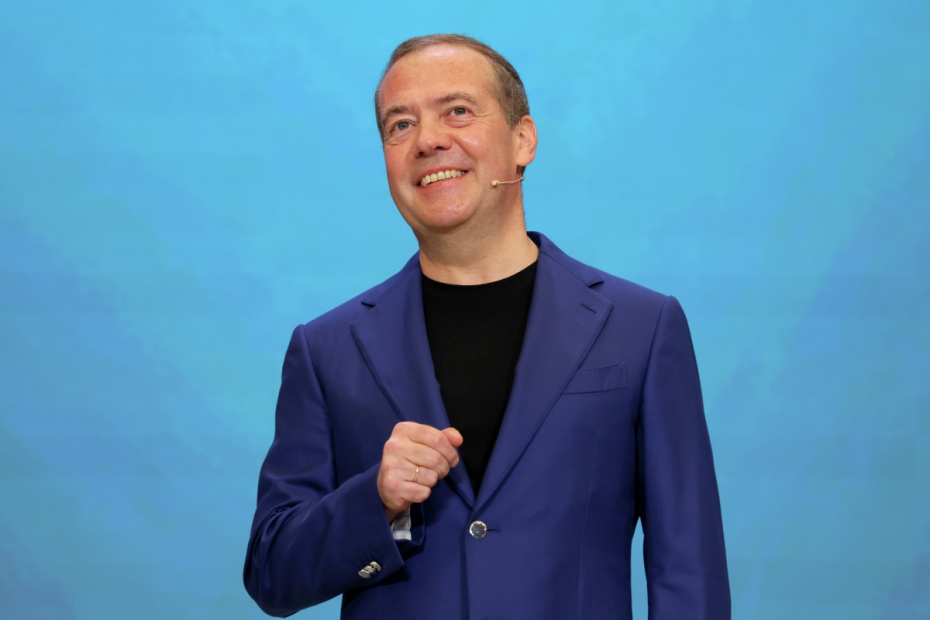 Дмитрий Медведев