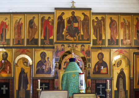 Церковные праздники сегодня, 14 сентября: кого чтят, именины, пост