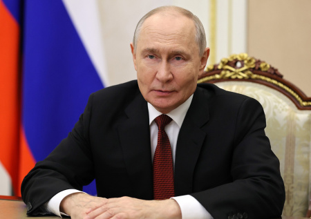 Путин обратился к гостям Международного фестиваля молодежи